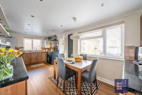 Osborne Road, Swanage 3 bed detached house for sale