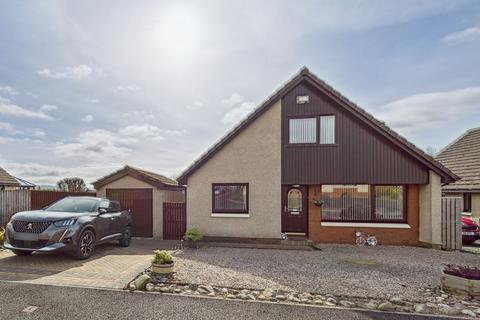 15 Clova Avenue, Blairgowrie... 3 bed detached house for sale