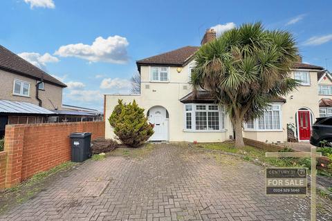 Sutton Way, HOUNSLOW TW5 4 bed semi