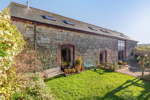 Carisbrooke, Isle of Wight 4 bed detached house for sale