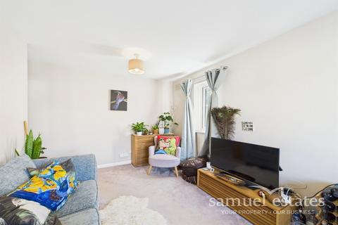 Ellison Road, Streatham, SW16 1 bed flat for sale