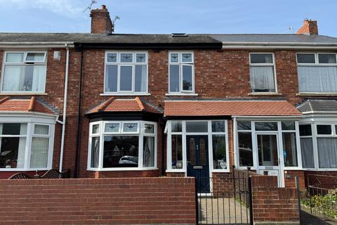 The Chase, North Shields NE29 3 bed terraced house for sale