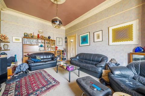 Howden Road, South Norwood, London, SE25 6 bed detached house for sale