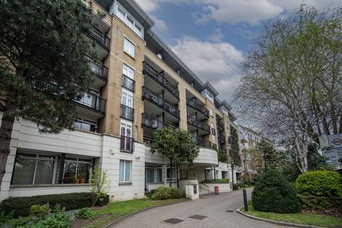 Pentonville Road, Islington, London, N1 2 bed flat for sale
