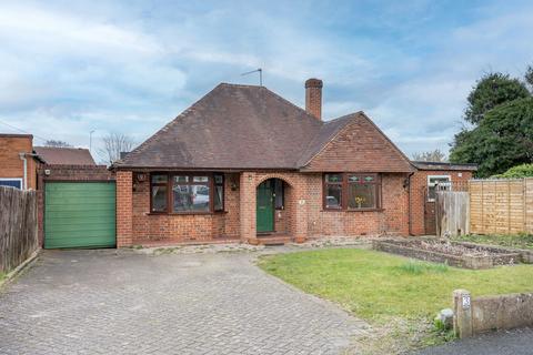 Snake Lane, Alvechurch, B48 7NT 3 bed detached bungalow for sale