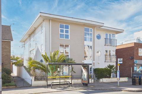 Grange Road, Ramsgate, CT11 2 bed flat for sale