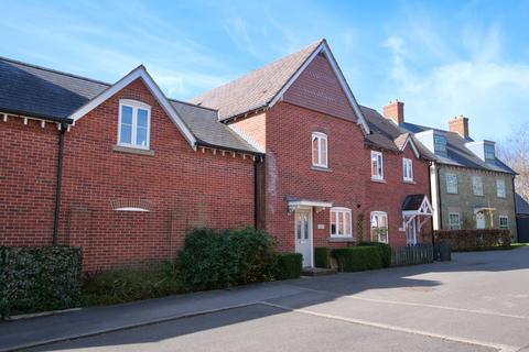 Greenstone Road, Shaftesbury 4 bed terraced house for sale