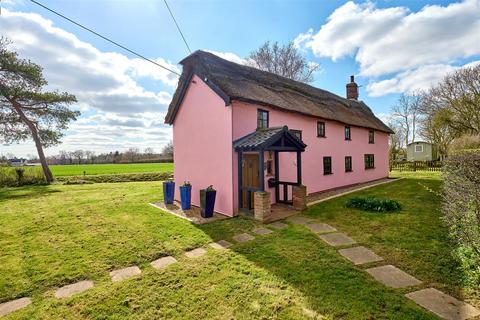 Back Street, Eye IP23 3 bed house for sale