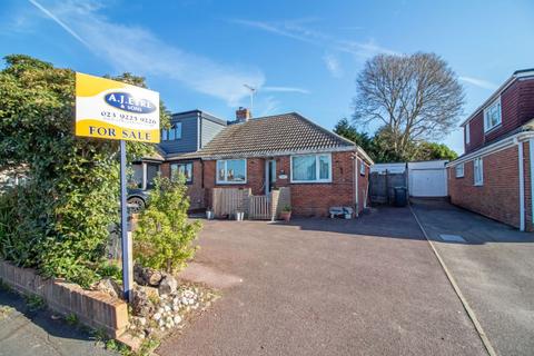 Silverdale Drive, Waterlooville, PO7 6DX 2 bed semi
