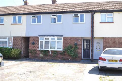 Pines Road, Chelmsford 3 bed house for sale