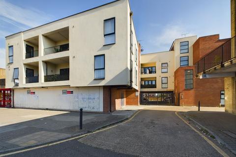 St. Johns Way, Corringham, SS17 1 bed flat for sale