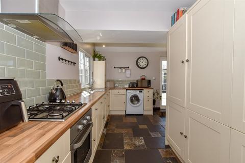Robson Drive, Aylesford ME20 2 bed semi