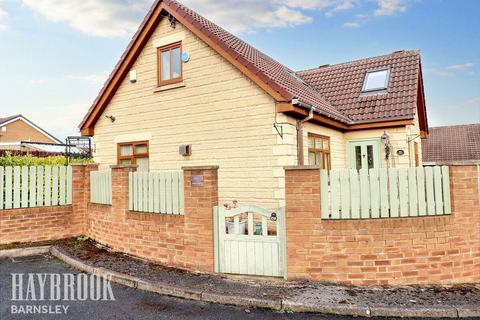 Bradwell Avenue, Dodworth 3 bed detached house for sale