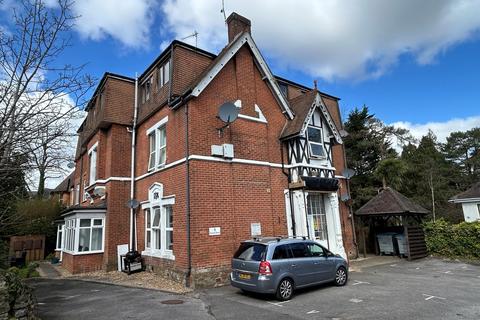 Surrey Road, Bournemouth, BH2 2 bed apartment for sale