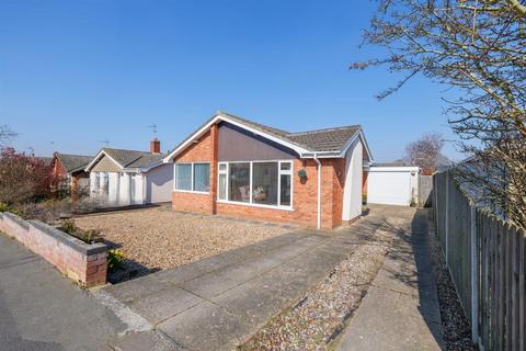 Highland Drive, Beccles NR34 3 bed detached bungalow for sale