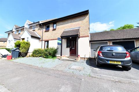 Beane Walk, Stevenage 3 bed semi