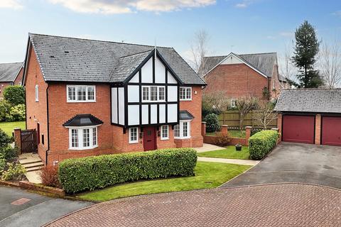 Westwood Close, Weston, CW2 5 bed detached house for sale