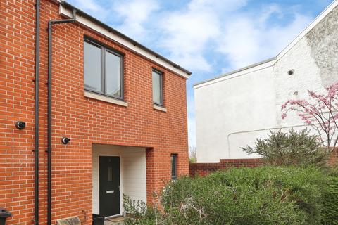 Cottle Close, Glastonbury, Somerset 3 bed terraced house for sale