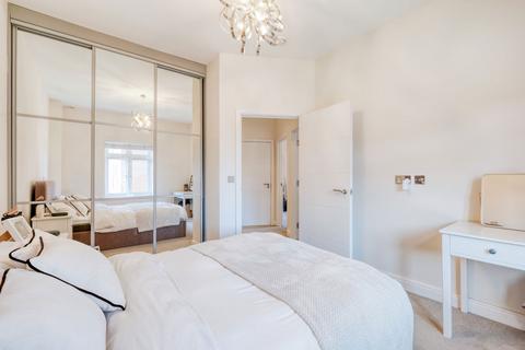 Hestercombe House, 22, Gorcott Lane... 2 bed apartment for sale