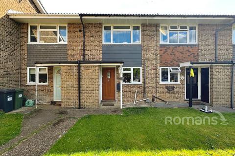 Grieve Close, Tongham, Farnham 2 bed terraced house for sale