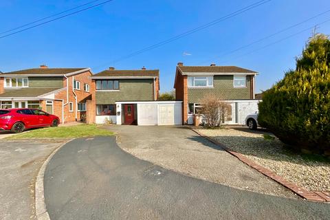 Tudor Close, Stone, ST15 4 bed detached house for sale