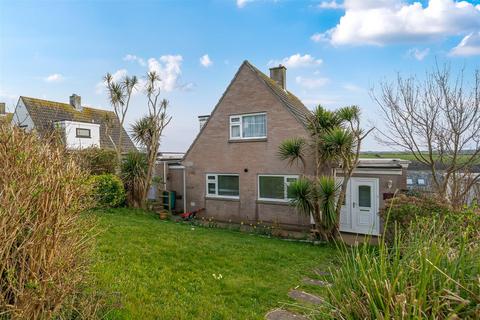 Chynance Drive, Newquay TR7 5 bed detached bungalow for sale