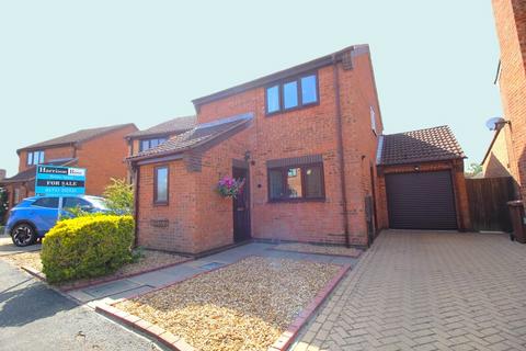 Barnfield Gardens, Whittlesey PE7 3 bed detached house for sale