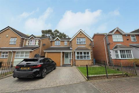 Broadland Drive, Hull 4 bed detached house for sale