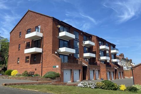 Edgebrook Court, Sheringham NR26 2 bed apartment for sale