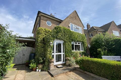 Langdale Avenue, Loughborough 3 bed detached house for sale