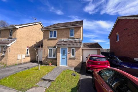 25 Cwm Felin, Blackmill, Bridgend... 3 bed house for sale