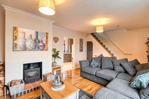 5 Beestons Close, Bridgnorth, Shropshire 3 bed terraced house for sale