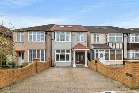 Botwell Lane, Hayes, UB3 2AQ 4 bed house for sale
