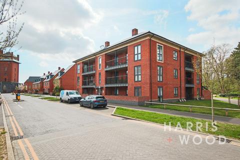 Whitmore Drive, Colchester, CO4 2 bed apartment for sale