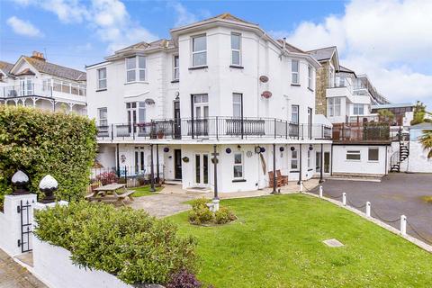 Osborne Road, Shanklin PO37 2 bed ground floor flat for sale