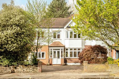 Strawberry Vale, Strawberry Hill TW1 5 bed semi