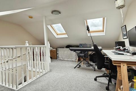 First Floor Flat, Trelawney Park... 2 bed flat for sale