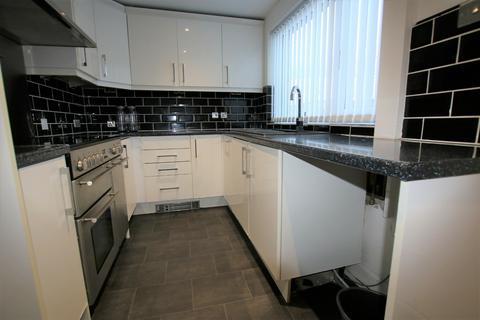 Sandy Lane, Lower Darwen 2 bed terraced house for sale