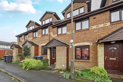 Veronica Gardens, London SW16 2 bed maisonette for sale