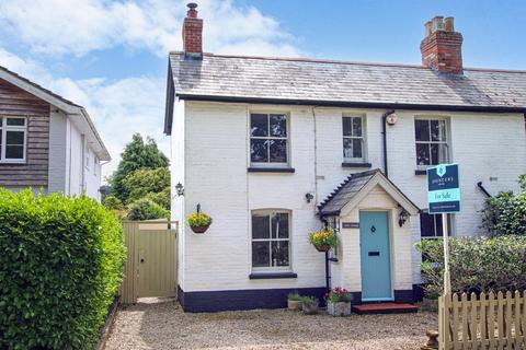 Woodcock Lane, Hordle, Lymington, SO41 3 bed cottage for sale