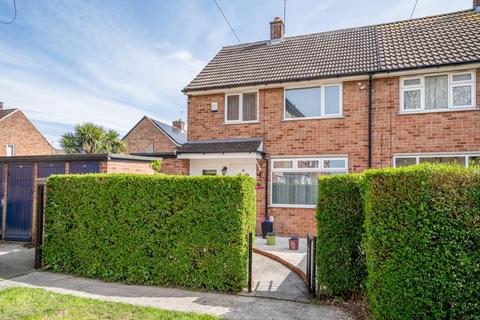 2 bedroom semi-detached house for sale