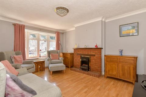 Rushdean Road, Rochester ME2 2 bed semi