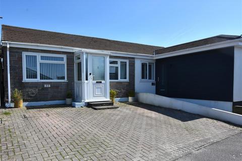 2 bedroom semi-detached bungalow for sale