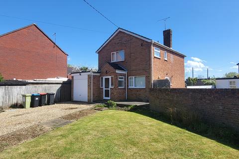 Walton Road, Wavendon, Milton Keynes 3 bed detached house for sale
