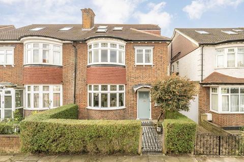 5 bedroom semi-detached house for sale
