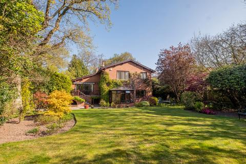 Ribby Road, Wrea Green, PR4 4 bed detached house for sale