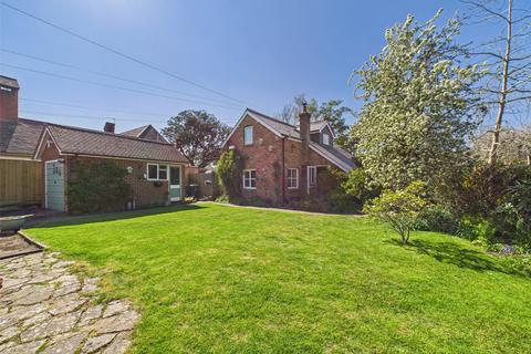 Magdalen Lane, Christchurch, Dorset... 3 bed detached house for sale