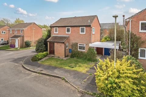Larcombe Road, Petersfield, GU32 3 bed detached house for sale
