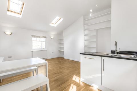 Hertford Road, London, N1 1 bed apartment for sale