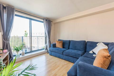 Northolt Road, South Harrow, Harrow, HA2 2 bed flat for sale